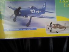 F8F-2 Bearcat Spw 762mm Holzbausatz Gummimotormodell Dumas-Krick ds309