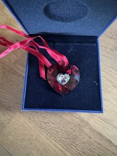 swarovski kette mit rotem Herzanhängero