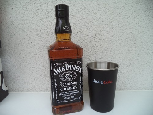 Jack daniels tennessee whiskey - jack,