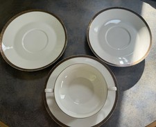 Hutschenreuther Hohenberg Porzellan Suppenteller 05/78 Stilvoller Rand