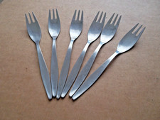 6 Teile DDR   Besteck  -  Smalcalda -  Kuchengabeln     --  (K7)12