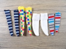 Mode Fashion für Barbie o. ä. Puppe 4 Paar Socken weiß + gemustert rar (18244)
