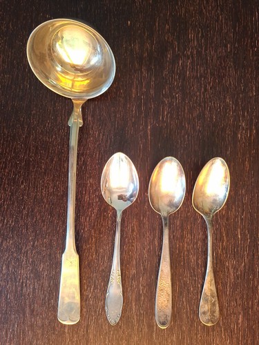 Versilberte löffel und 1 - 3,