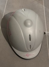 Grauer Reithelm mit hübschem Print in pink -  52-55 Cm - gebraucht/"sturzfrei"