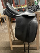 Dressursattel Prestige Hippo Dressage 17 Zoll