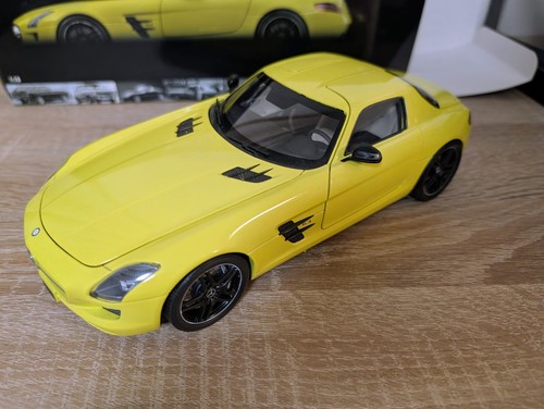 Minichamps 1 18 - , 1:18