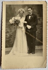 orig. Foto AK Hochzeit Paar Bräutigam Braut Mode um 1946 Bernau