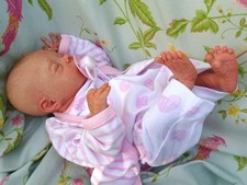 Reborn Prem Baby Mädchen Mavie 17 Zoll 3 Pfund 12 Unzen E Wosnjuk JosyNN Josy Neugeborenes Kinderzimmer
