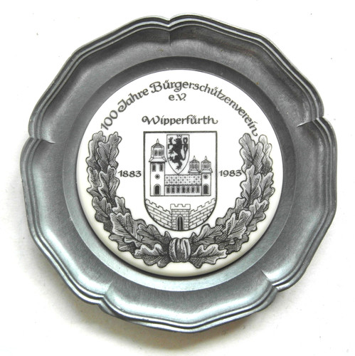Zinnteller mit