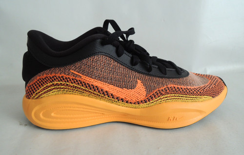 Neu nike hustle academy - g.t.,