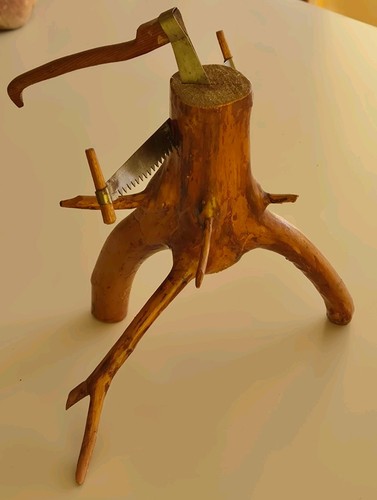 Deko holz wurzel mit säge - deko,