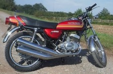 Kawasaki KH250 Kompletter Aufklebersatz.