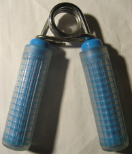 Handtrainer Fitness Blau Unterarmtrainer Griffkraft Fingerhantel Vintage