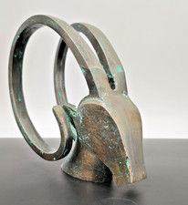 B22 schöne Bronzeskulptur
