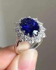6.00 Karat Blau Natürlicher