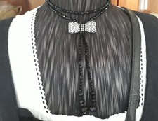 Marken Wunderschönes Hals