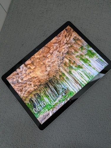 Microsoft surface 64gb - go,