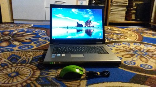 Toshiba satellite pro - pro, s300l-