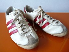 Vintage Adidas Vienna Sneakers