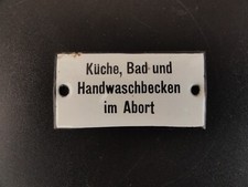Emaile Schild küche bad und handwaschbecken im abort