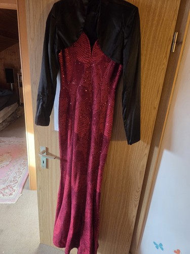 Abendkleid - , im