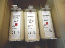 3 Stück SIEMENS Sicherungseinsatz 3NA7 120 Gr.1 50A 500 Volt