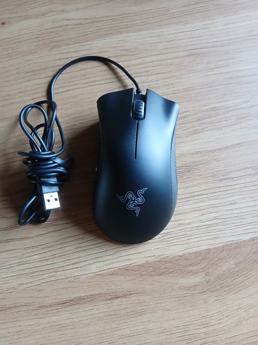 Razer deathadder essential - razer,
