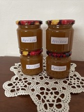 4 Gläser von 210 ml Aprikosen