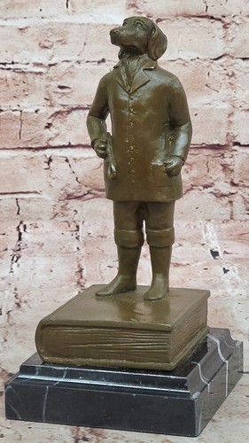 Surreal bronze mann hundekopf - surreal,