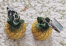 2er Tischdecke Halter / Ananas Stil / Neu
