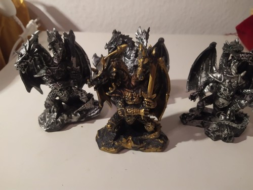 Drachenfiguren aus kunstharz - aus,