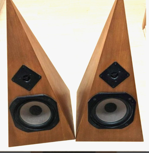 Pyramiden designer - pyramiden,