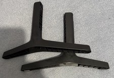 HALTERUNG // FUSS // PFOTE //