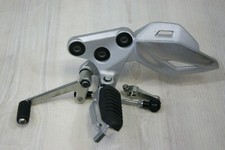 Suzuki  GSR 750  ABS  ab Bj.2011   Fußrastenanlage links Schaltung Fußraste 