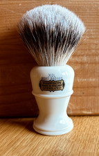 Simpson, Rasierpinsel The