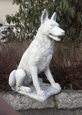Steinfigur hund sitzend - steinfigur, "hund
