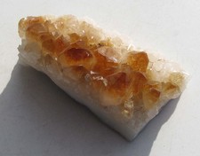 Citrin Drusenstück Stufe