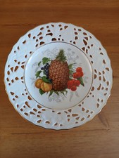 Eleganter Teller mit OBSTMOTIV