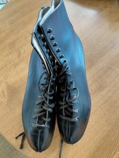 Eiskunstlauf Schlittschuhe