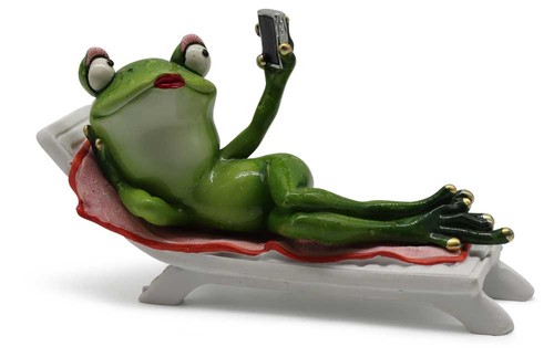 Frosch figur auf - auf, liege