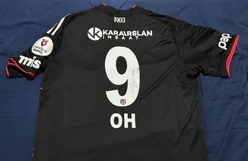 Fußballtrikot von besiktas - fußballtrikot,