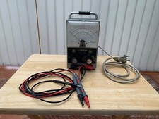 Röhrenvoltmeter Heathkit, Modell 11-D, revidiert und voll funktionsfähig