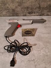 Nintendo NES Zapper Light Gun  1985 Grau Grey 