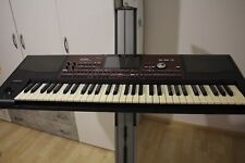Korg PA 700