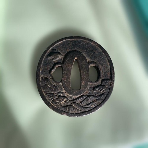 Japanisches tsuba wellenmuster - japanisches, tsuba-wellenmuster