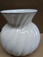 vase weiß mit goldrand