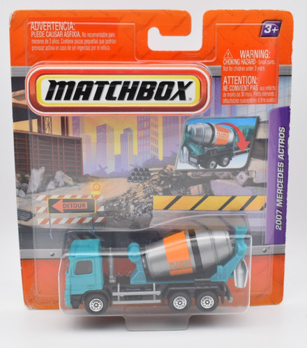 Matchbox working rigs mercedes - working,
