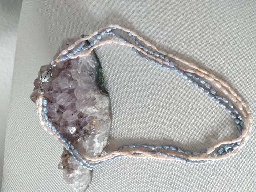Collier aus flussperlen - collier,