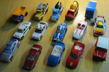 15 Matchbox Autos meist aus den 80 ern