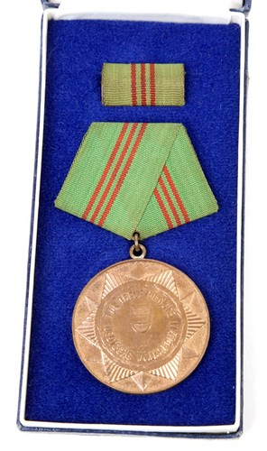Alte medaille für - alte,